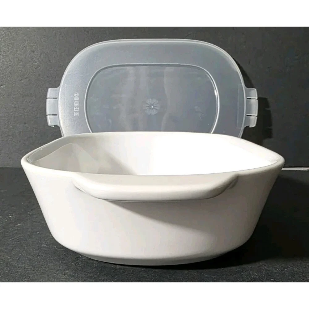 CorningWare 60th Anniversary Cornflower Blue Stoneware Casserole 1.5Qt & 20oz